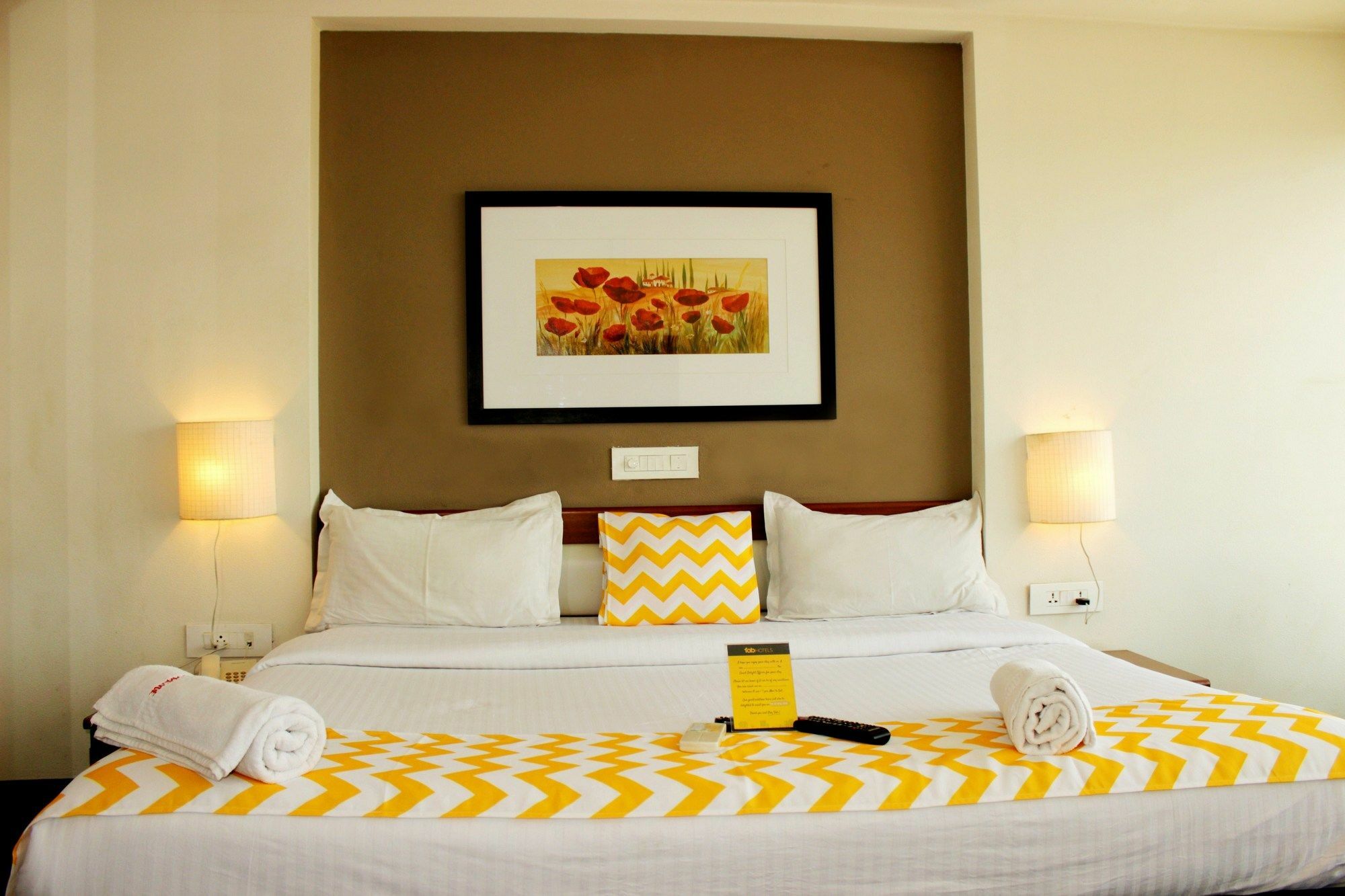 แฟ็บโฮเต็ล ไพรม์ อเวนิว Hotel อินดอร์ ภายนอก รูปภาพ