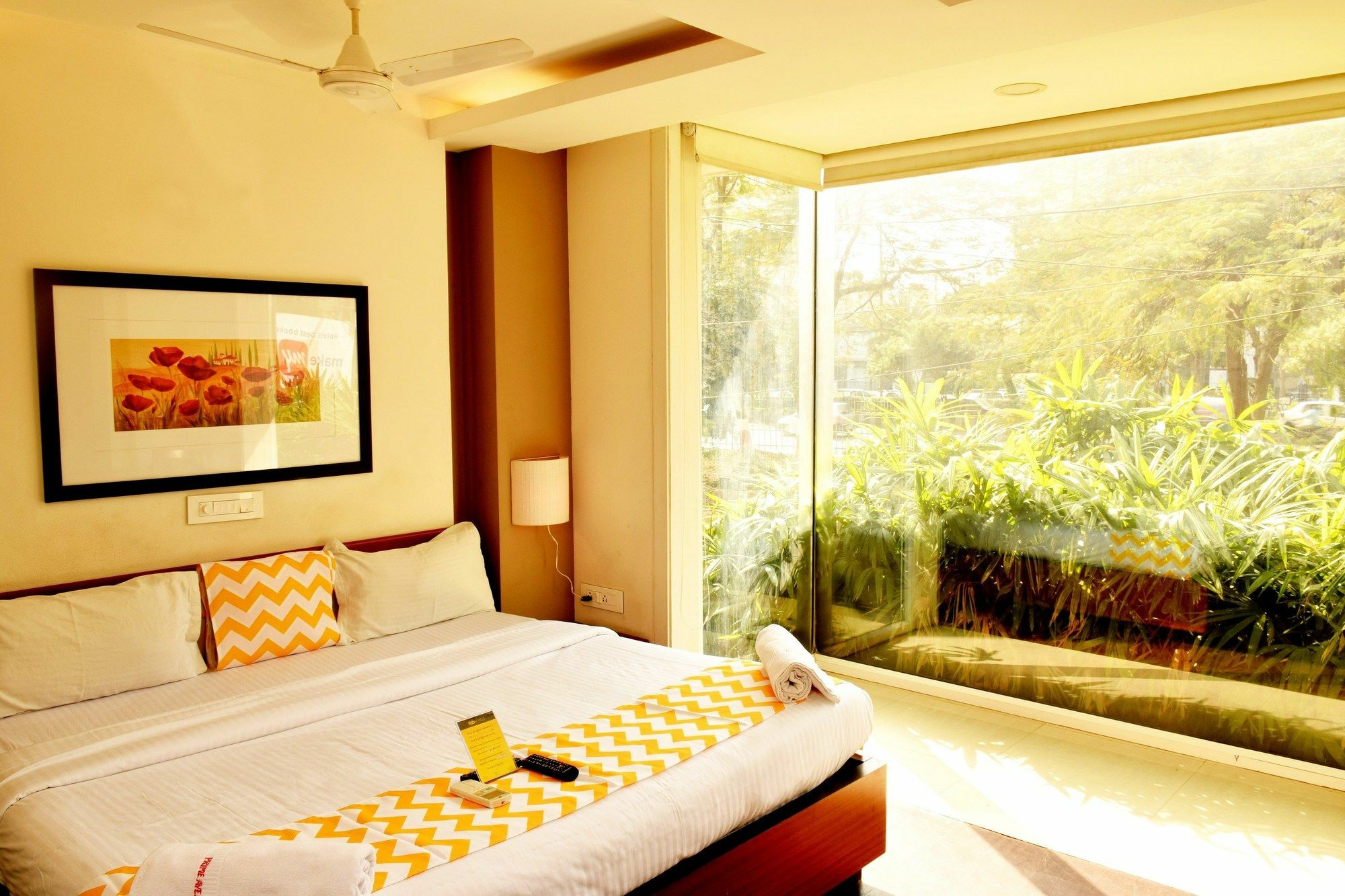 แฟ็บโฮเต็ล ไพรม์ อเวนิว Hotel อินดอร์ ภายนอก รูปภาพ